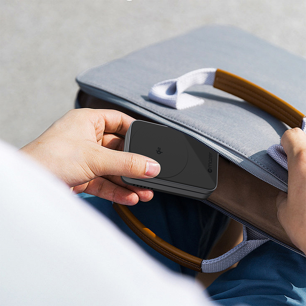 Đế sạc không dây 2 in 1 Mazer QI2 MagFold02